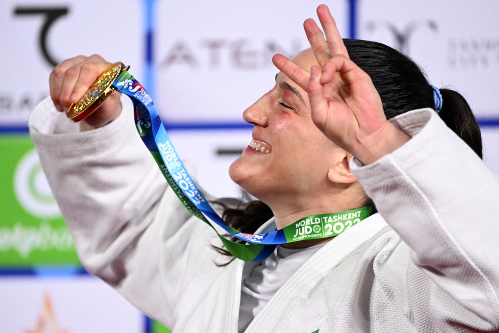 Mayra Aguiar é tricampeã mundial de judô — Foto: Kirill KUDRYAVTSEV / AFP