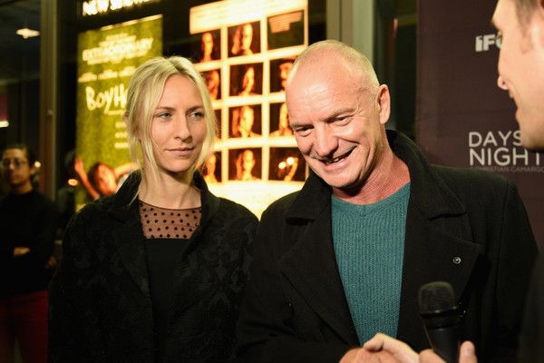 A atriz Mickey Sumner na companhia do pai, o músico Sting (Foto: Getty Images)