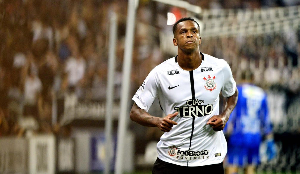 Jô foi revelado pelo Corinthians e brilhou em segunda passagem, em 2017 — Foto: Marcos Ribolli