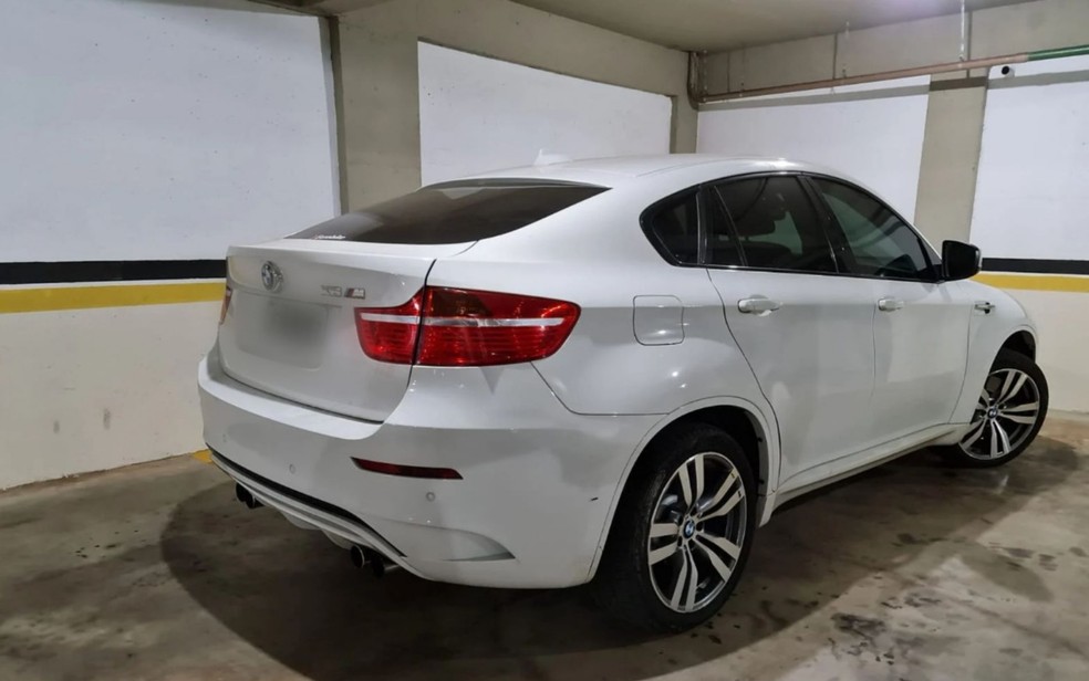 Carro de luxo é apreendido durante operação contra grupo suspeito de aplicar golpes em Goiás e mais seis estados — Foto: Reprodução/Ministério Público-GO