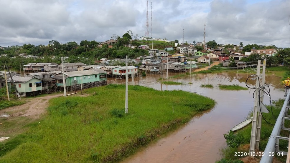 Sete bairros de Cruzeiro do Sul já foram atingidos pelas águas do Rio Juruá  — Foto: Glédisson Albano/Rede Amazônica Acre