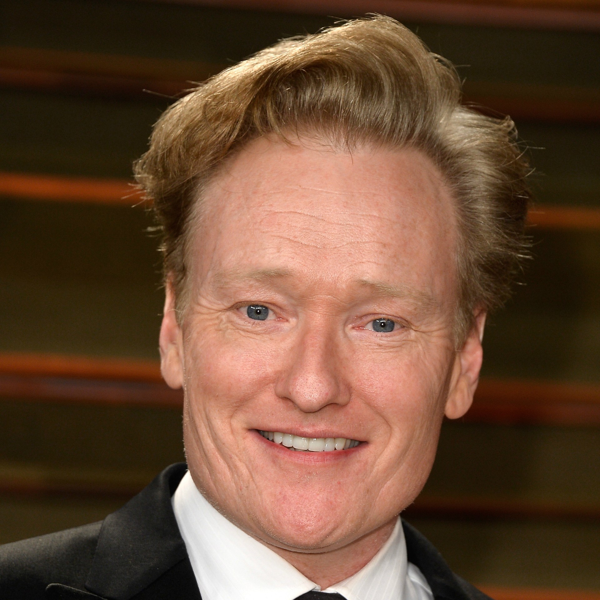 Por sua vez, o ator, comediante e apresentador de TV Conan O’Brien é, até hoje, ótimo sapateador. (Foto: Getty Images)