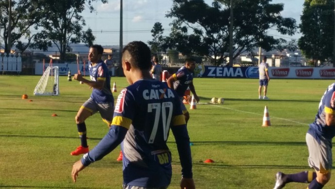 Cruzeiro se prepara para sequência de cinco jogos em Belo Horizonte