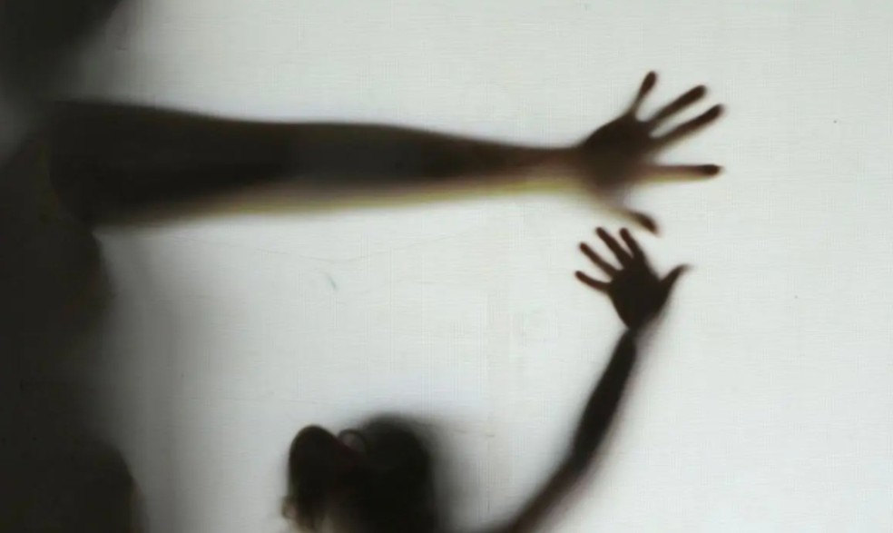 Ocorrem em média 4 registros de estupro por dia em MS — Foto: Reprodução