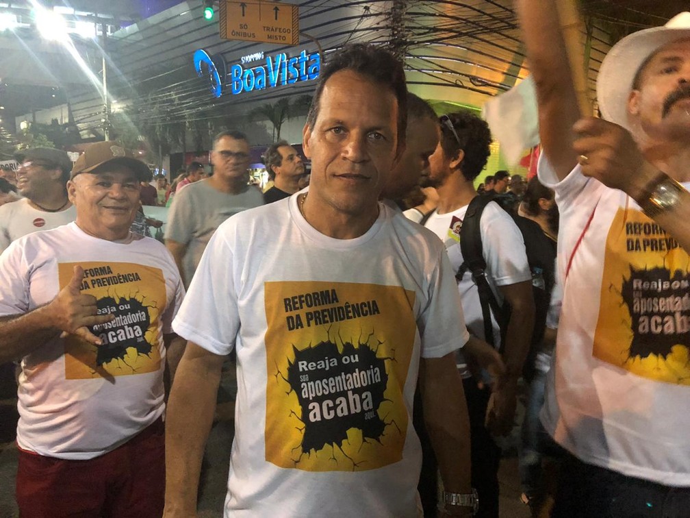 Presidente do Sindicato dos Metalúrgicos de Pernambuco, Henrique Gomes chama reforma da Previdência de 'nefasta' — Foto: Pedro Alves/G1