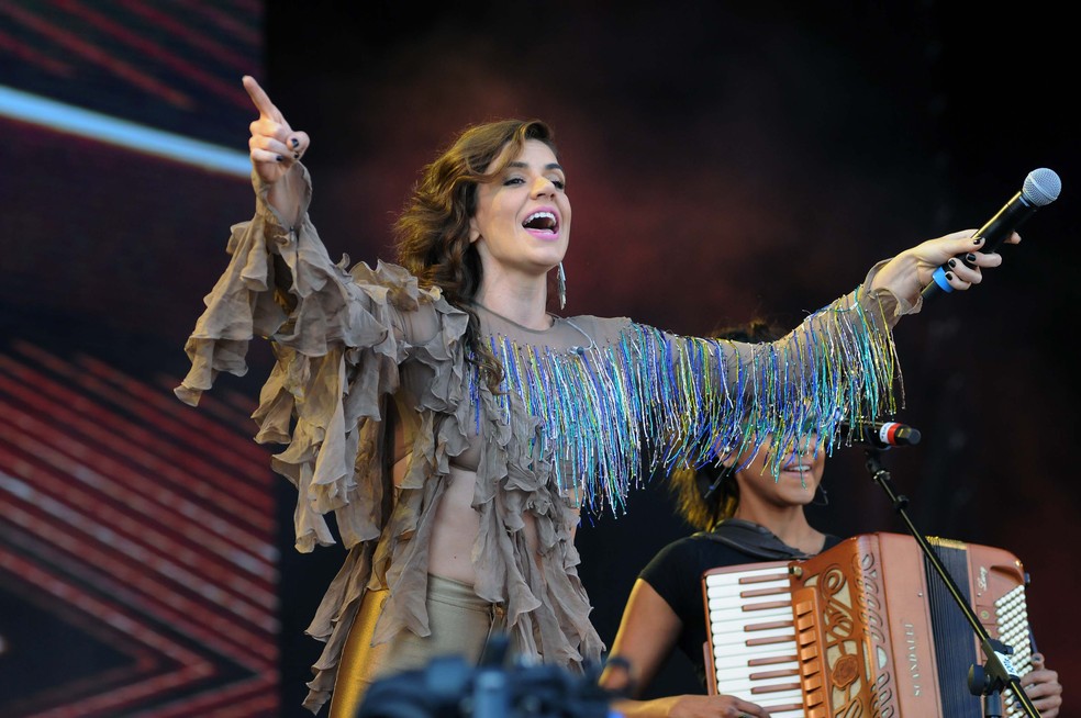 Cantora fala sobre influências nordestinas em sua música — Foto: Alexandre Durão/g1