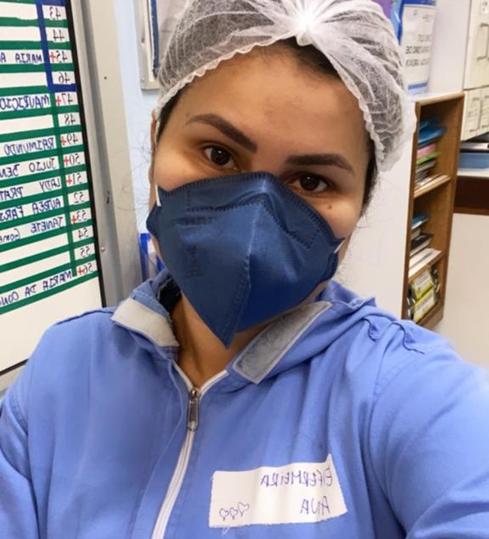Enfermeira Ana Hully Martins, de 27 anos, conta experiência durante pandemia — Foto: Arquivo Pessoal 