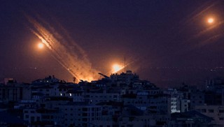 Guerra entre Israel e Hamas: preço do petróleo dispara e mercado teme impactos sobre a inflação