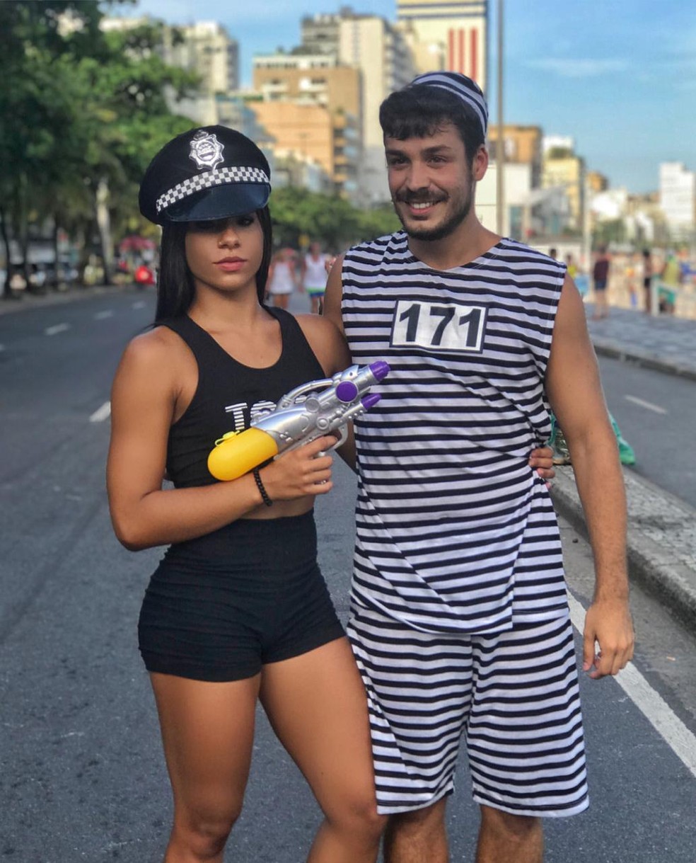 Ingrid Oliveira, atleta olímpica dos saltos ornamentais, com o namorado, no Carnaval de 2018 — Foto: Acervo pessoal 