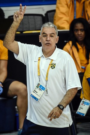 Luiz Zanon seleção brasileira basquete feminino Brasil Pan 2015 (Foto: Gaspar Nobrega/inovafoto)
