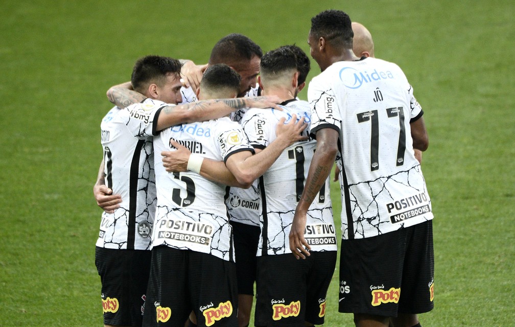 Com mais quatro pontos em três jogos, Corinthians pode superar campanha do primeiro turno de 2020