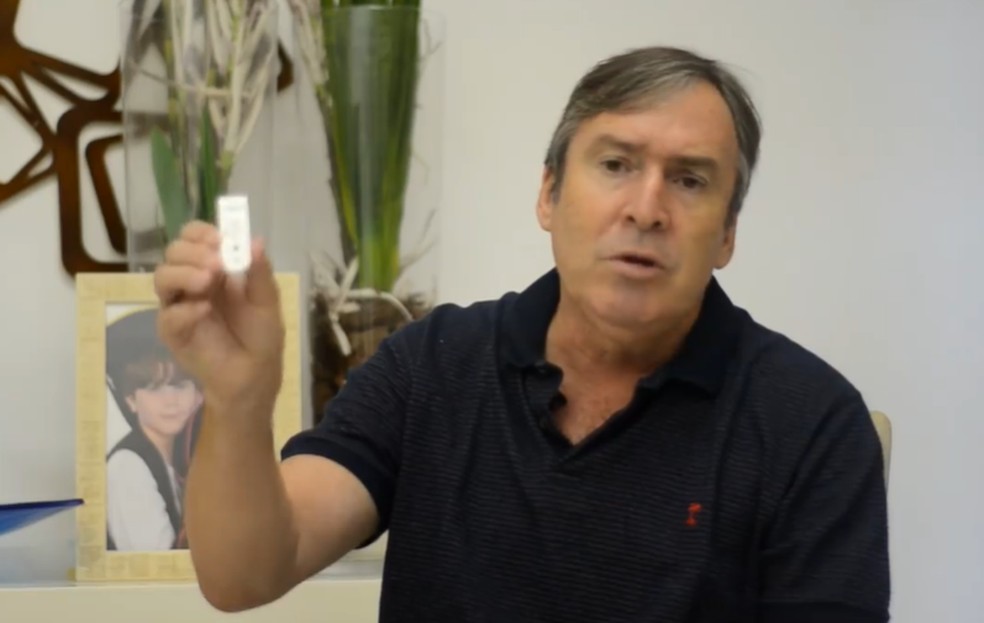 "Não estou na fase de transmissão da doença", afirmou o prefeito de Cabo Frio, Dr. Adriano Moreno, em vídeo que explica sua ida ao supermercado. — Foto: Reprodução redes sociais