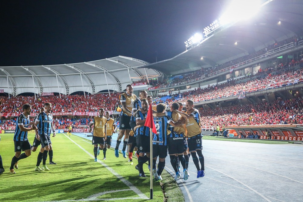 Quem dá mais passes certos? Quem desarma mais? Confira o raio-x dos números do Grêmio em 2020