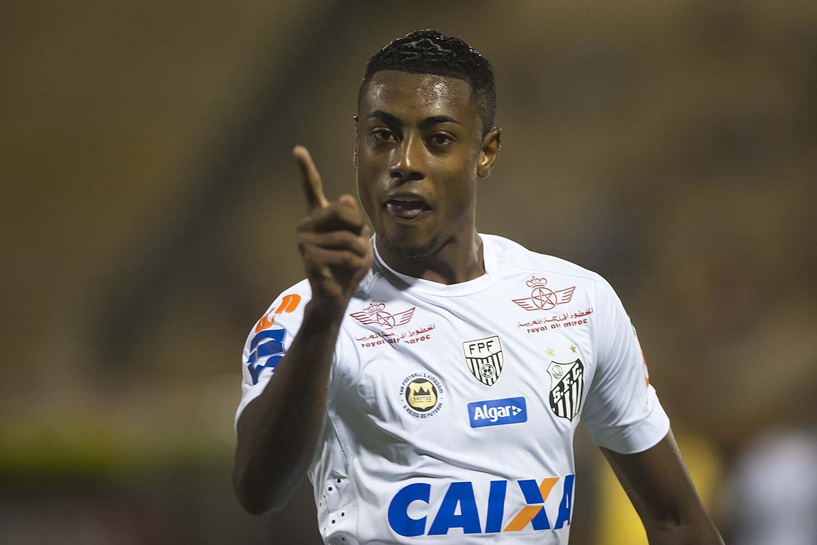  Números da 16ª rodada: Aranha salva, W faz três