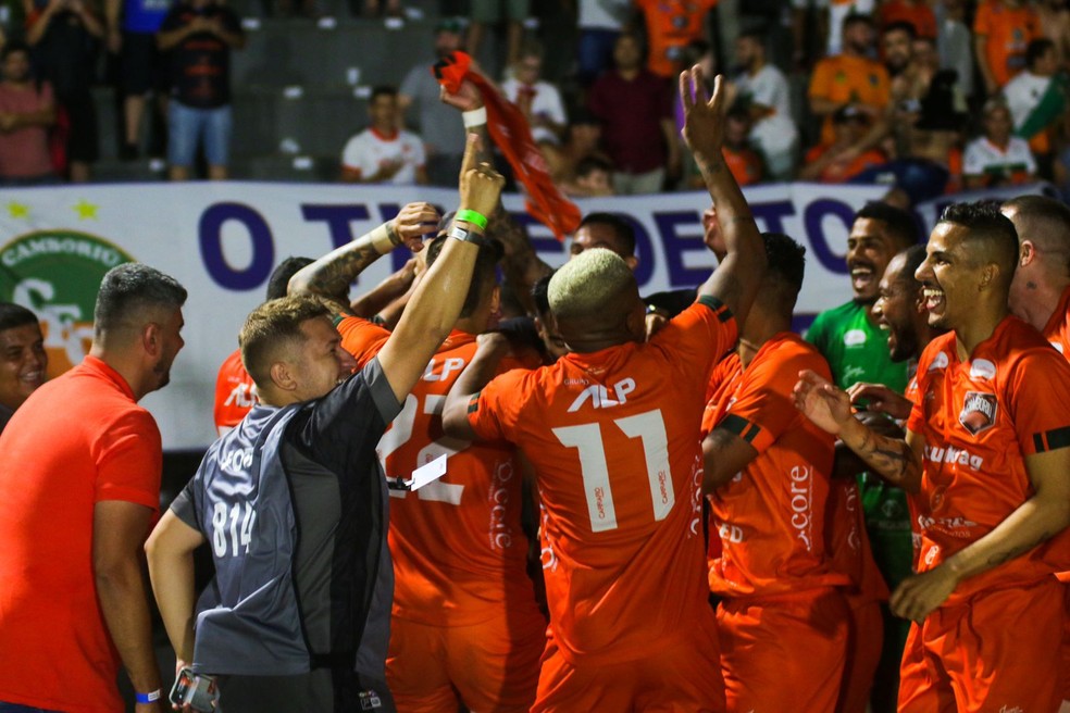 Camboriú elimina o Manaus da Copa do Brasil — Foto: Luiz Vieira/CFC