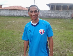 Lenilson treina no Maranhão e pode acertar para Copa União 2012 (Foto: Globoesporte/Bruno Alves)