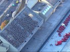 Bombeiros simulam resgate no Sambódromo para a Rio 2016